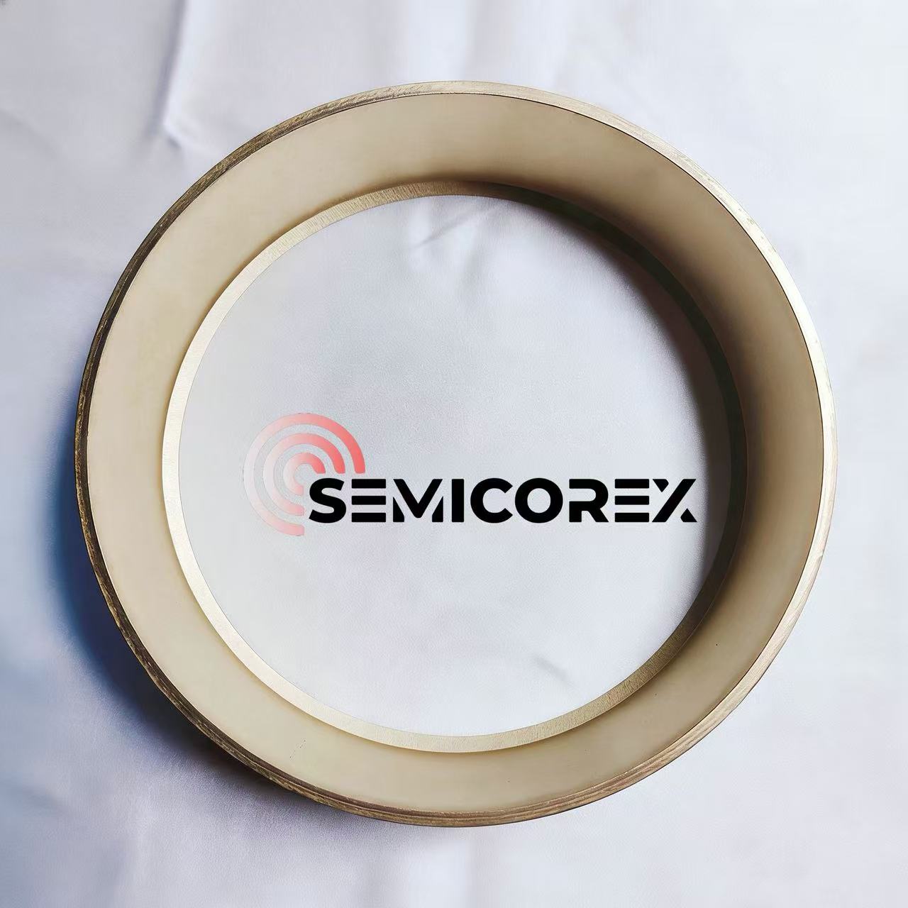 Водећи прстенови обложени тантал карбидом